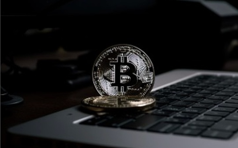 韩国股市暴跌引发资金轮动，加密市场迎温和反弹