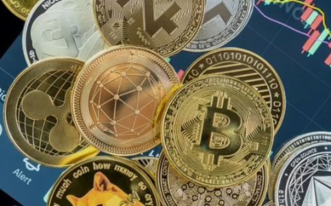 比特币核心玩家未退场 反向加码布局