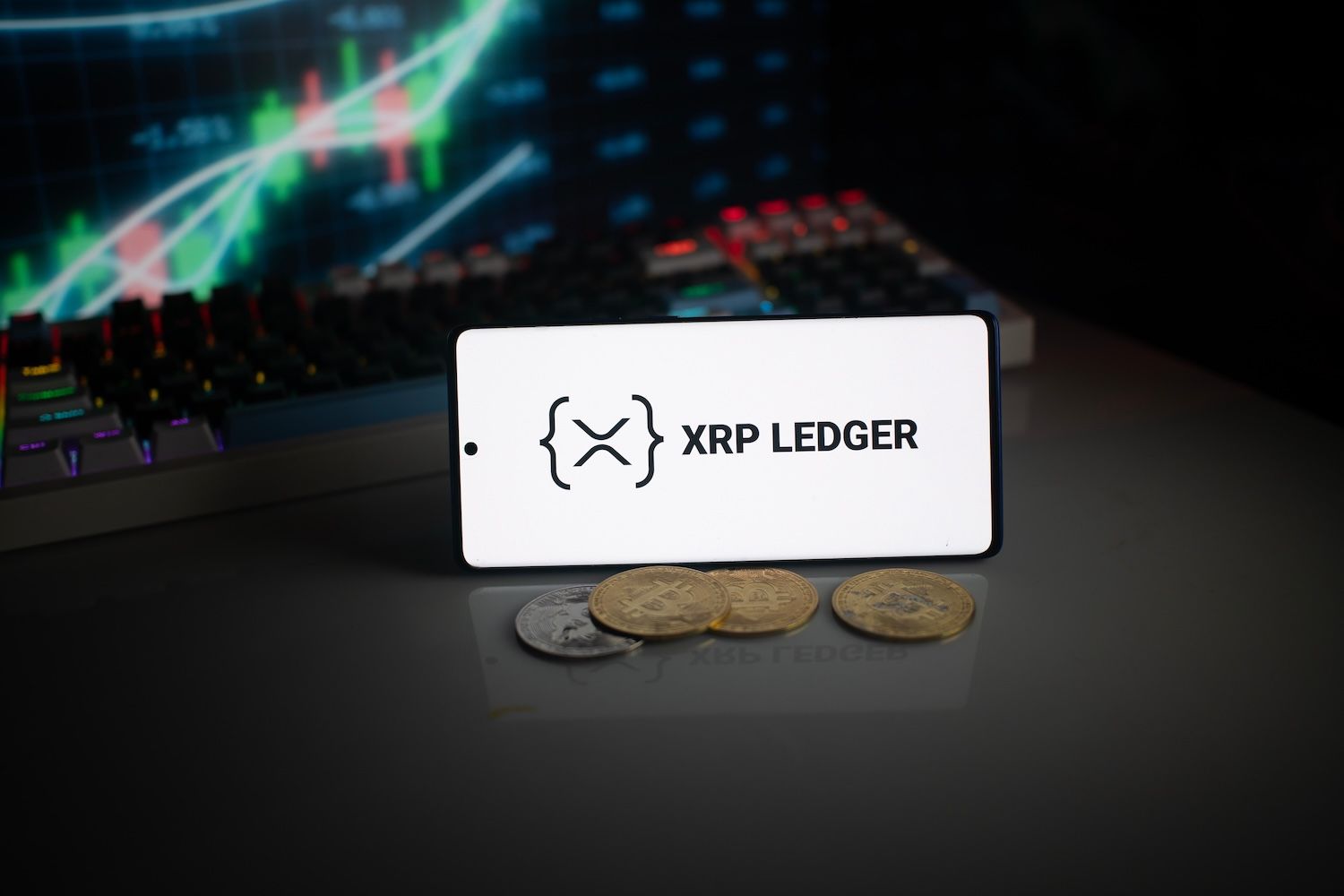 XRP账本日交易量破纪录 价格仍困于1.30至1.50美元区间