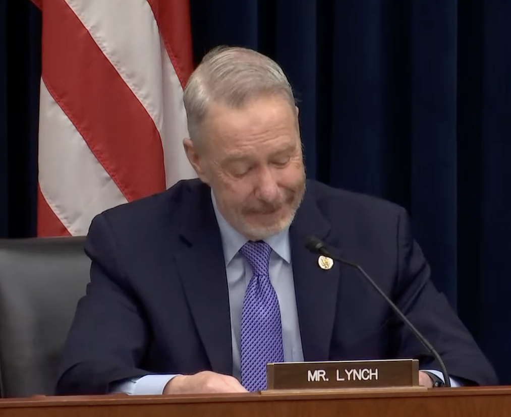 SEC监管困局浮现：立法滞后与执法收缩引争议