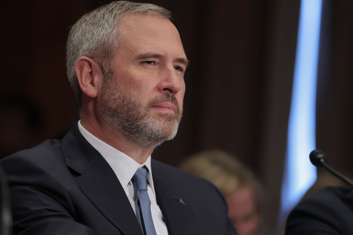 华尔街巨擘加速入场，数字资产迎来破局时刻