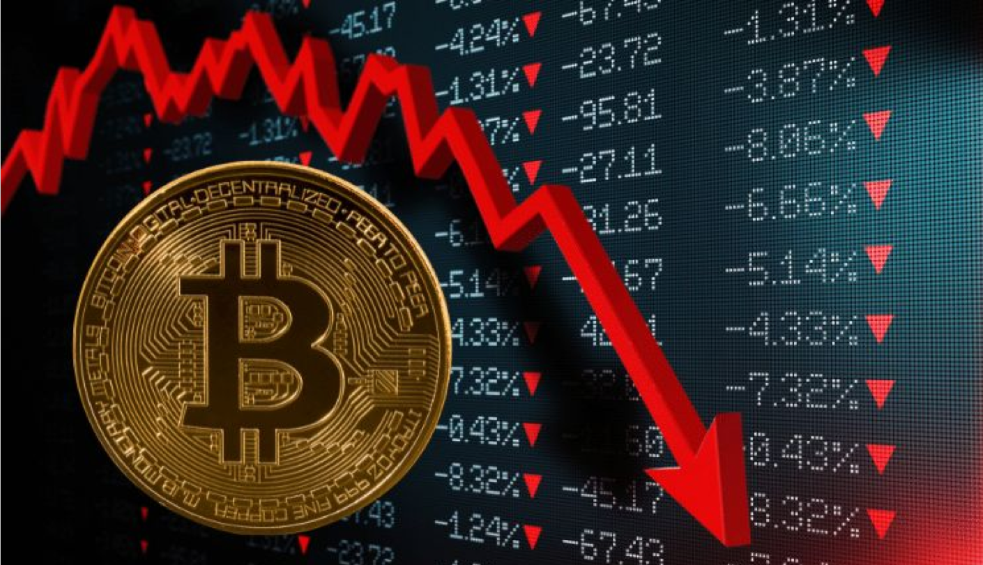 巴菲特囤3730亿现金，比特币面临新压力